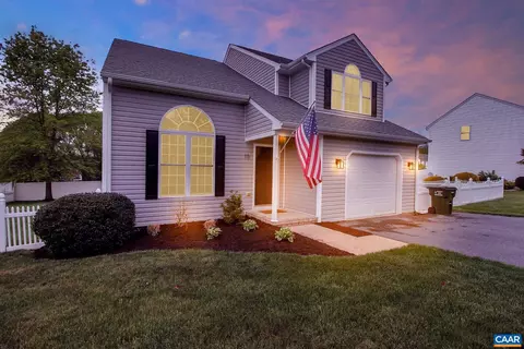 15 Primrose Ct, Waynesboro, VA 22980