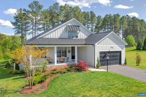 110 Forest Ct, Zion Crossroads, VA 22942