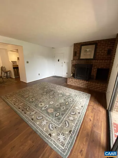 102 Turtle Creek Rd #1, Charlottesville, VA 22901