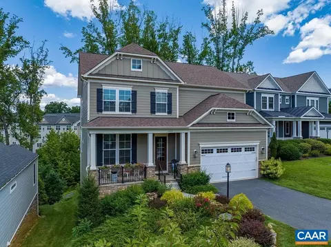 1226 Penfield Ln, Charlottesville, VA 22901