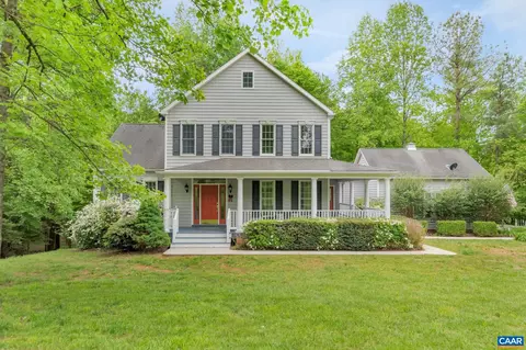 1086 Broken Island Rd, Palmyra, VA 22963