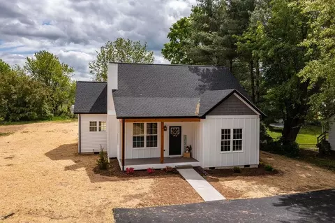 3365 Stuarts Draft Hwy, Waynesboro, VA 22980