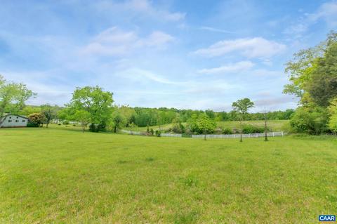 Warren Ferry Rd, Scottsville, VA 24590