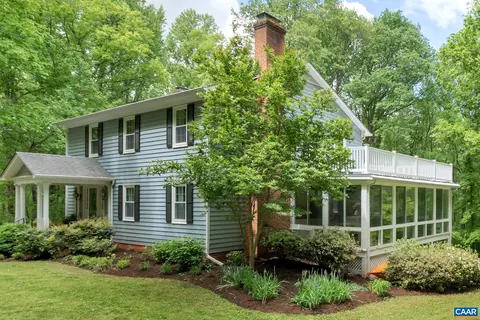 1286 Glendower Rd, Scottsville, VA 24590