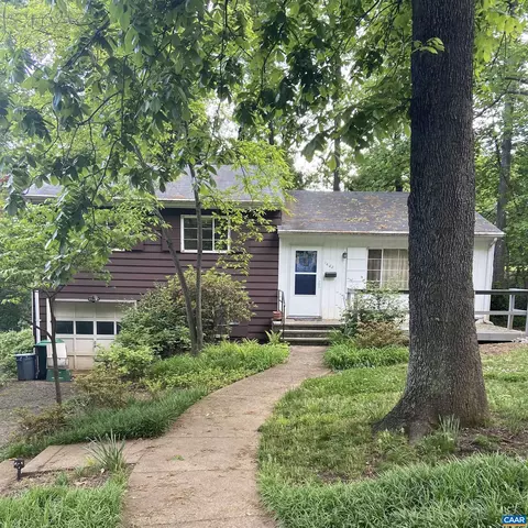 1622 Bruce Ave, Charlottesville, VA 22903