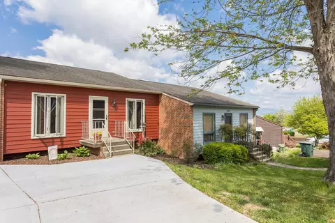 1024 Rosedale Dr, Harrisonburg, VA 22801
