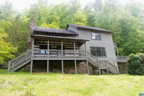 5725 Taylor Creek Rd, Afton, VA 22920