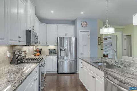 381 Winding Rd, Keswick, VA 22947 photo 11