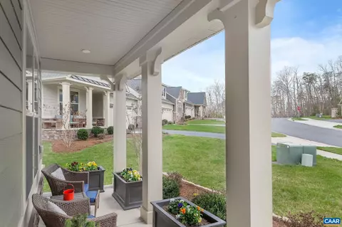 381 Winding Rd, Keswick, VA 22947 photo 4