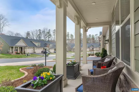 381 Winding Rd, Keswick, VA 22947 photo 5