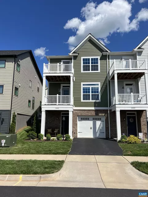 1662 Delphi Dr, Charlottesville, VA 22911