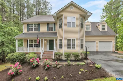 12 White Cedar Ln, Barboursville, VA 22923