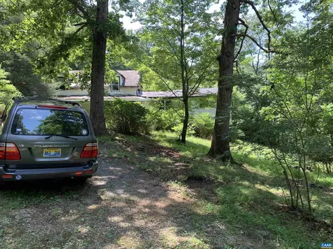 62 Wells Ln, Faber, VA 22938