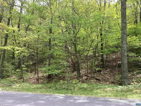 328 Shamokin Springs Trl, Wintergreen Resort, VA 22967