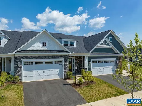 825 Heathfield Ln, Crozet, VA 22932