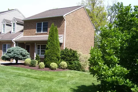 167 Emerald Dr, Harrisonburg, VA 22801