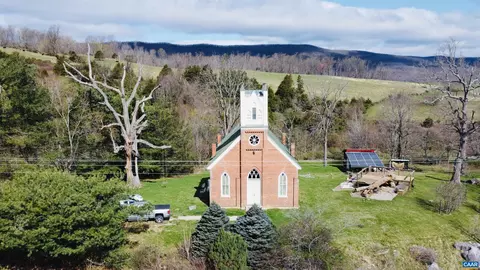 1105 Summerdean Rd, Middlebrook, VA 24459