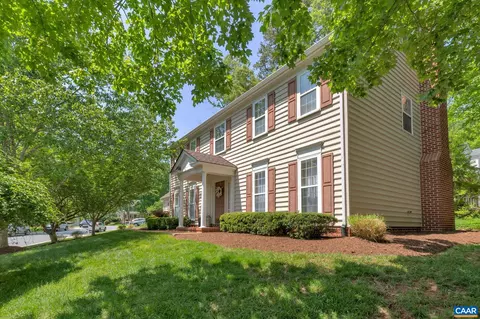 2762 Cricklewood Ct, Charlottesville, VA 22911
