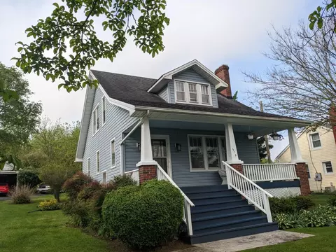 315 W Old Cross Rd W, New Market, VA 22844