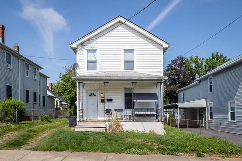 806 Nelson St, Staunton, VA 24401