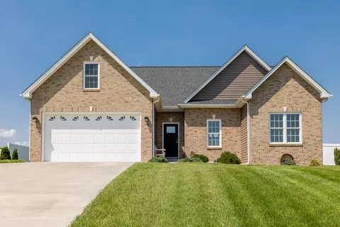 146 Rhodes Hill Dr, Dayton, VA 22821