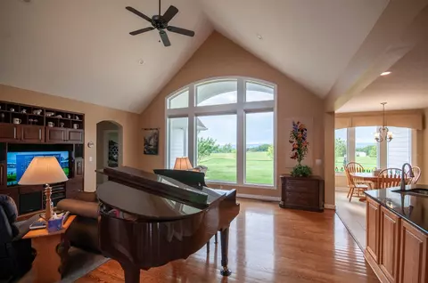 1875 Ridge Rd, Raphine, VA 24472 photo 17