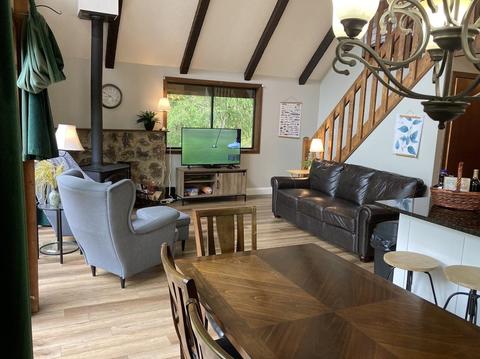 673 Killmon Rd, Basye, VA 22810 photo 4