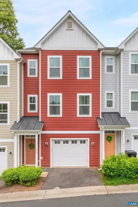 103 Longwood Dr #B, Charlottesville, VA 22903