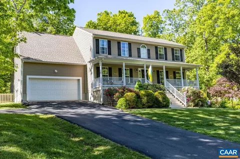 12 Seminole Trl, Palmyra, VA 22963
