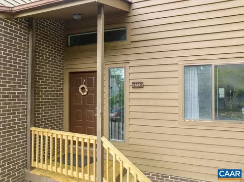 149 Harvest Dr, Charlottesville, VA 22903