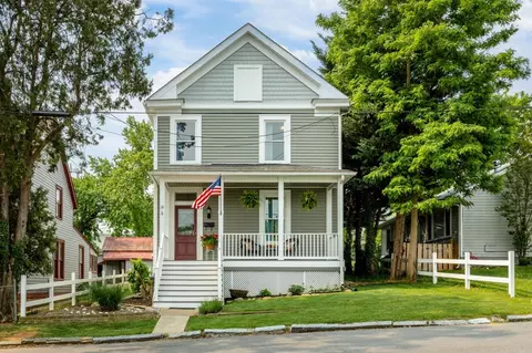 18 E Peabody St E, Staunton, VA 24401