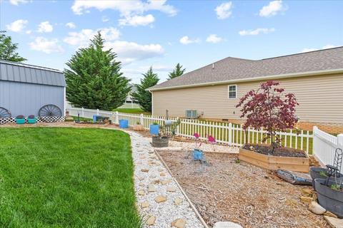 25 Meriwether Cir, Stuarts Draft, VA 24477 photo 38