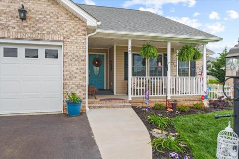 25 Meriwether Cir, Stuarts Draft, VA 24477 photo 6