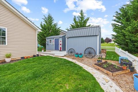25 Meriwether Cir, Stuarts Draft, VA 24477 photo 37