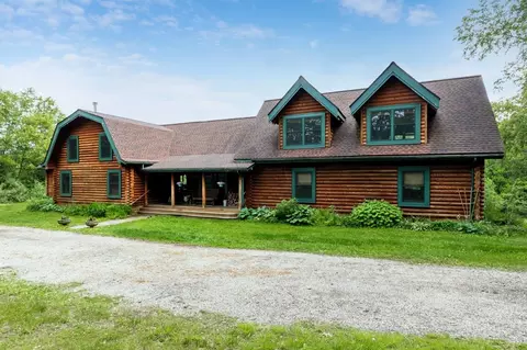 97 Penny Ln, Greenville, VA 24440