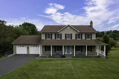 1426 Bluewater Rd, Harrisonburg, VA 22801