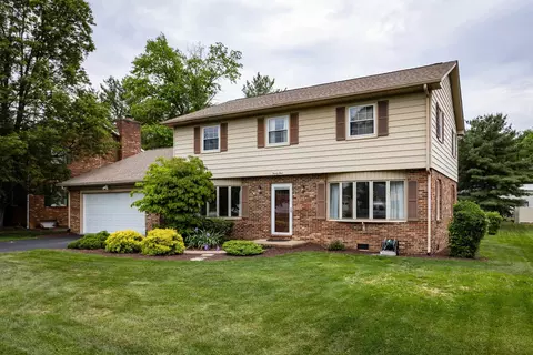 24 Emery St, Harrisonburg, VA 22801