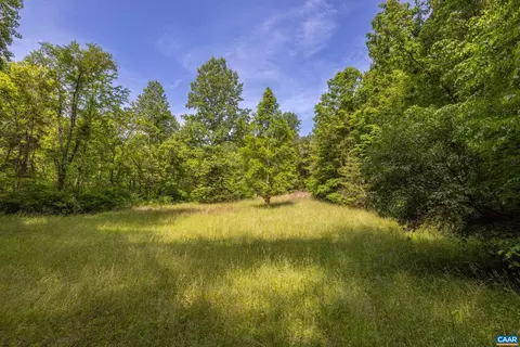 1841 Ed Jones Rd, Scottsville, VA 24590