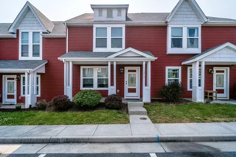 1210 Poets Ct, Harrisonburg, VA 22802