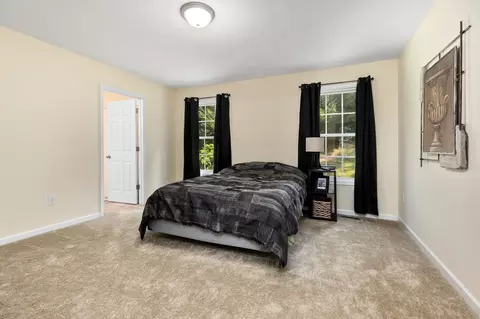 79 Lofty Cir, Stuarts Draft, VA 24477 photo 17