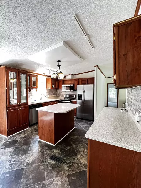 10 Memory Ln, Stuarts Draft, VA 24477 photo 4