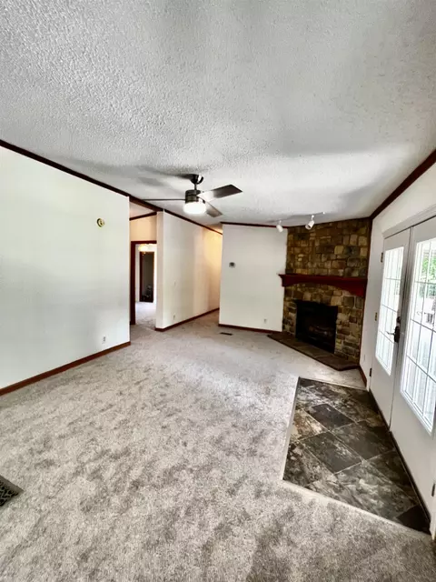 10 Memory Ln, Stuarts Draft, VA 24477 photo 8