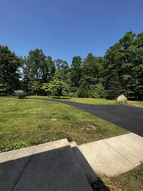 10 Memory Ln, Stuarts Draft, VA 24477 photo 32