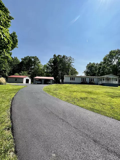 10 Memory Ln, Stuarts Draft, VA 24477 photo 35