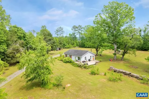 1426 Sunny Meadows Dr, Charlottesville, VA 22903