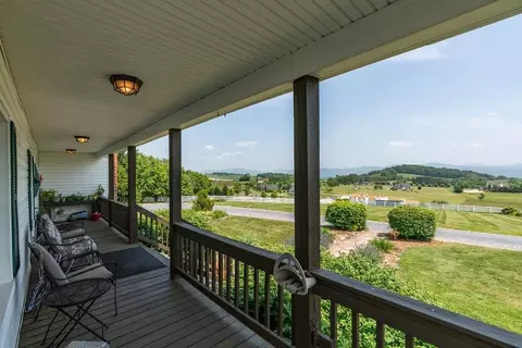 150 Ridgemore Dr, Raphine, VA 24472 photo 6