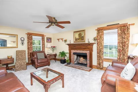 150 Ridgemore Dr, Raphine, VA 24472 photo 13