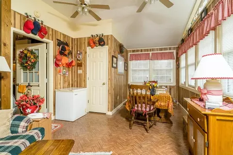 701 Griffith Ln, Clifton Forge, VA 24422 photo 6