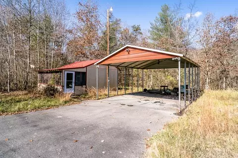 701 Griffith Ln, Clifton Forge, VA 24422 photo 23
