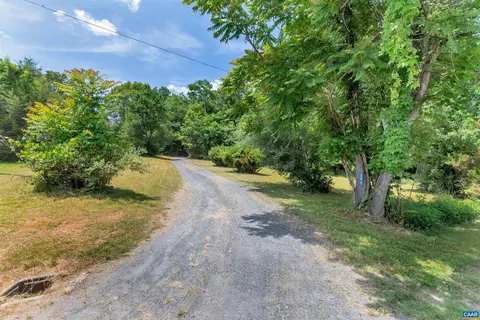 299 Horsley Ln, Buckingham, VA 23921 photo 2